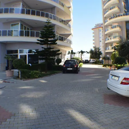 Apartamento Vesta Garden Luxury *